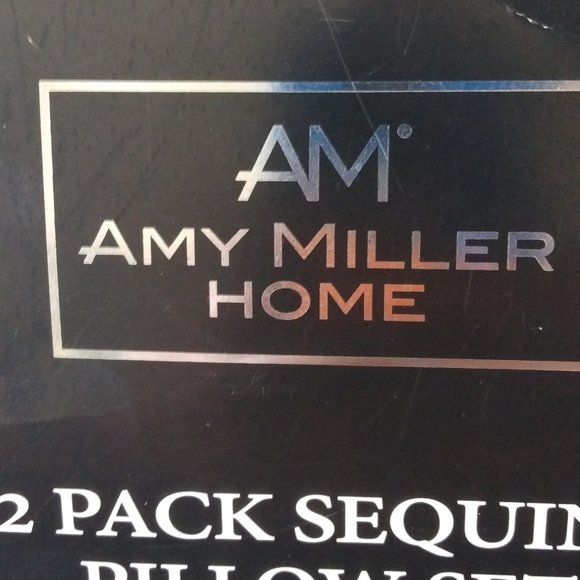 sequined pillows - Picture 3 of 5